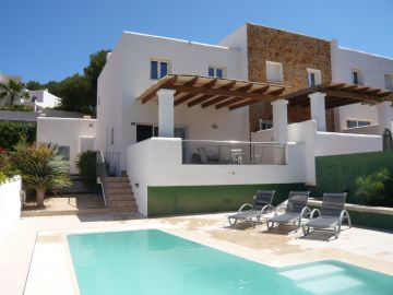 De uitbreiding in Spanje geldt onder meer voor het populaire eiland Ibiza